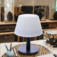 Lampe de table LED sans fil rechargeable moderne de haute qualité avec contrôle tactile ABS et métal pour chambre à coucher