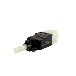 0015456709 0015459609 Interrupteur de feux stop pour Benz W203 W210 C230 E320 – Composant de contrôle du capteur de feu stop de qualité supérieure - Product Image 1