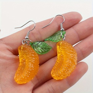 Boucles d'oreilles en résine <span class=keywords><strong>orange</strong></span> vif en forme de fruit pour femmes, tranches d'<span class=keywords><strong>orange</strong></span> <span class=keywords><strong>mandarine</strong></span>, clémentine, agrumes, boucles d'oreilles d'été, bijoux en forme de fruit - Product Image 2