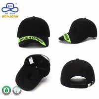 2026 Bestseller Schwarze 5-Panel 100% Polyester Velours Baseballkappe mit Neongrünem Brightshow-Druck Gestreift Unisex