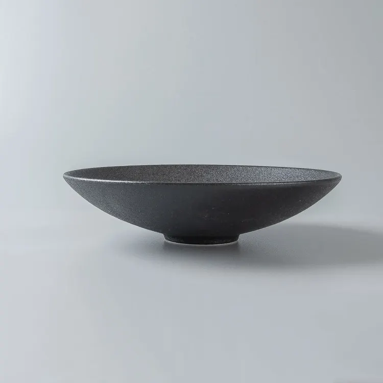 Estilo nórdico 9 inch Pequenos pés Salada Tigelas Cerâmica Matte Black Restaurante Deep Spaghetti bowl Hotel Porcelain Soup Bowls