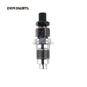 Форсунка топливной форсунки в сборе 16454-53900 для двигателя Kubota V2203 V2403 - Product Image 3