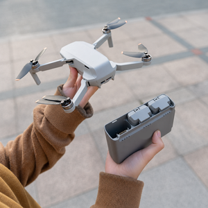 โดรนกล้องขนาดเล็ก 4K / GPS / 249 กรัม / ระบบกันสั่น Gimbal หลบหลีกสิ่งกีดขวาง ถ่ายภาพทางอากาศระยะไกล สำหรับ <span class=keywords><strong>Mini</strong></span> 2; สภาพเหมือนใหม่ 99% - Product Image 1