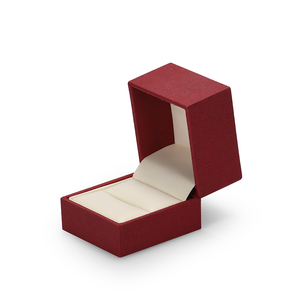 Caja de joyería personalizada con efecto en relieve de Quality Choice, juego de cajas de regalo de lujo para collares y anillos con logotipo. - Product Image 3