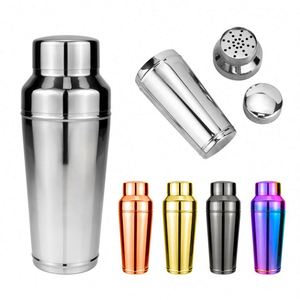 Shaker à cocktails Martini Cobbler surdimensionné 650 ml en acier inoxydable avec passoire intégrée, couleur personnalisée, pour mélanger les boissons de bar - Product Image 1