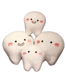 <span class=keywords><strong>Almohada</strong></span> de Peluche con Forma de Diente, Relleno de Algodón PP, Diseño de Sonrisa, Decoración Festiva para Bebés, Juguete de Peluche Personalizable - Product Image 1