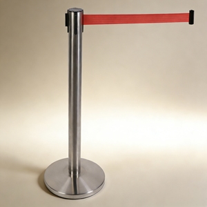 Barrière de file d'attente en acier inoxydable avec système de courroies entrelacées pour les grandes expositions de centres de conférence - Product Image 1