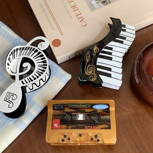 Großhandel Große Schule-Haarspangen in Form von Geigen, Gitarren, Klavieren und Orgeln aus Acetat für Mädchen und Frauen - Product Image 6