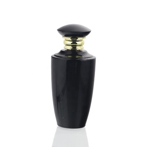 Vase en laiton Noir et Blanc, accessoire pour sportif - Product Image 4