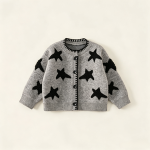 Haut boutonné en maille fine Nina personnalisé avec motif étoile et bords côtelés pour le printemps, l'automne, les superpositions et les tenues scolaires – Vente en gros - Product Image 2