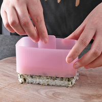 Molde De Sushi Oshi japonés hecho a mano en forma De Corazón, molde De vela De tazón De plástico personalizado para bolitas De arroz Sushi