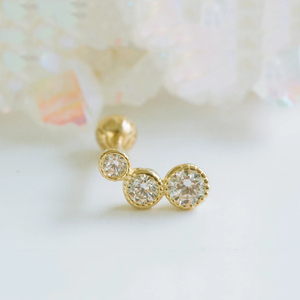 Boucles d'oreilles clous ROXI Fashion en argent sterling S925 avec zircon et diamant, plaqué or 18 carats - Product Image 3
