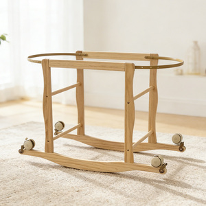 Support portable pour berceau Moïse – Support de berceau pour bébé <span class=keywords><strong>en</strong></span> bois <span class=keywords><strong>blanc</strong></span> naturel avec roulettes et fonction de balancement - Product Image 5
