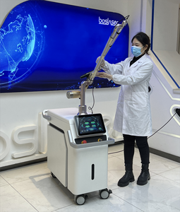 Máquina Láser Nd:YAG Q-Switch para Eliminación de Tatuajes Quirúrgica Estacionaria con Peeling de Carbono y Pulso Largo para Cirugía Plástica - Product Image 5