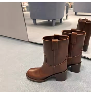 <span class=keywords><strong>Stivali</strong></span> da Donna Invernali Stile Cowboy con Gambale Largo, Punta Tonda, Tacco a Blocco in Pelle Vegana, <span class=keywords><strong>Stivali</strong></span> Western a Metà Polpaccio - Product Image 3