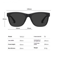 Carbon-Light, terpolarisasi-Bright: Shades aktif pria yang tetap up