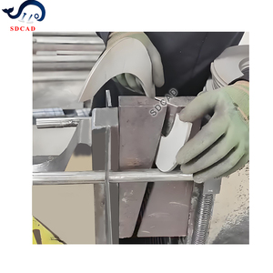 Machine de fabrication de lames hélicoïdales pour presse hydraulique, destinée à la formage de lames de convoyeur en <span class=keywords><strong>atelier</strong></span> de fabrication industrielle - Product Image 2