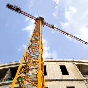Grúa Torre <span class=keywords><strong>de</strong></span> Techo Plano QTZ250-7025 <span class=keywords><strong>de</strong></span> 12-16 Toneladas para Construcción Pesada, Brazo <span class=keywords><strong>de</strong></span> 70m, Momento <span class=keywords><strong>de</strong></span> Elevación <span class=keywords><strong>de</strong></span> 250t.m, Grúa para <span class=keywords><strong>Edificios</strong></span> <span class=keywords><strong>de</strong></span> Gran Altura - Product Image 3