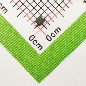 brand-new and original BZT52C2V4S-VL SOD-323 Diodes Zener Diodes 200mW 2.4V 50uA - Product Image 1