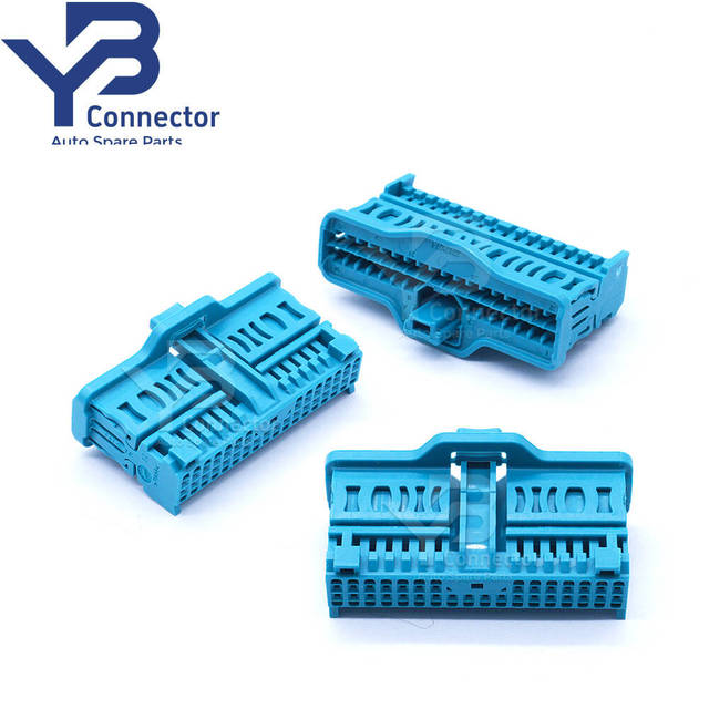 YB Connector 2367107-1 TE NanoMQS Automotive Blue 32 Pin Female Unsealed Wiring Connector