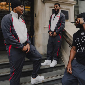 사용자 정의 남여 공용 윈드 브레이커 패션 운동복 남여 공용 폴리에스터 방수 집업 재킷 핑크 운동복 세트 나일론 럭셔리 운동복 - Product Image 6