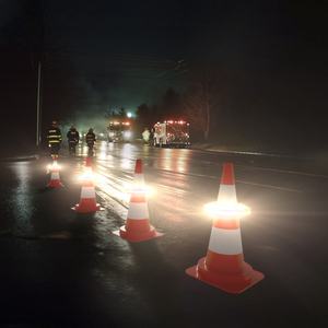 8 Pack Sequential Portable Cone <strong>Lights</strong> for Truck <strong>Emergency</strong> Use Portable RGB Beacon Warning Lamps for Truck &amp; Barricade Safety - Product Image 5
