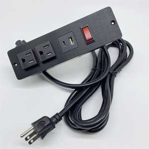 Multiprise encastrable de haute qualité et sécurisée avec port USB-C, 2 prises, interrupteur et câble femelle (3 broches) - Product Image 3