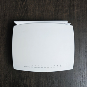 โมเด็ม 5G WiFi แบบดูอัลแบนด์ ONU 1GE 3FE POTS XPON GPON EPON ONT เราเตอร์ไฟเบอร์ออปติก - Product Image 5