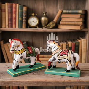 Paire de chevaux en bois, design Art Déco, décoration d'intérieur, cadeau - Product Image 4