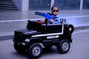 Coche de Policía Eléctrico Recargable de Dos Plazas para Niños, Vehículo de Control Remoto de Cuatro Ruedas, Nuevo, con Batería - Product Image 3