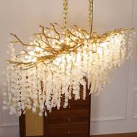 Lustre artisanal en forme de branche, en métal doré, avec pampilles en verre, luminaire suspendu personnalisé pour hall d'hôtel, restaurant, projet