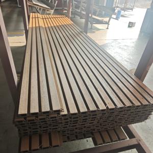 Panneaux muraux <span class=keywords><strong>en</strong></span> composite <span class=keywords><strong>bois</strong></span>-plastique pour extérieur, rainurés, revêtement mural extérieur, imperméables et ignifuges, panneaux muraux <span class=keywords><strong>en</strong></span> WPC - Product Image 3