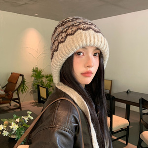 <span class=keywords><strong>Bonnet</strong></span> d'hiver chaud pour femme en tricot, style péruvien, doux et ample, fait main avec oreillettes, impression numérique, idéal pour les voyages - Product Image 4