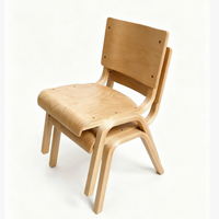 Chaise pour enfants en bois massif Montessori pour la maternelle et la petite enfance, mobilier de classe de la maternelle, provenant du Shandong
