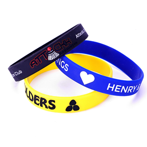 Pulseras de Silicona Azules Personalizadas con Grabado de Bola de Goma, Logotipo Personalizado, Pulseras de Moda con Dijes Promocionales - Product Image 1