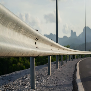 Barriera Stradale in Acciaio Zincato Diretta dalla Fabbrica Guardrail a Profilo W per Autostrada Ringhiere Stradali in Acciaio Metallo per Sicurezza Stradale - Product Image 2