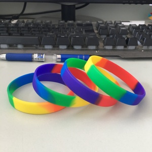 Pulseras de Silicona Personalizadas, Brazaletes de Goma con Mensaje y Logotipo Personalizados, Regalos Promocionales - Product Image 3