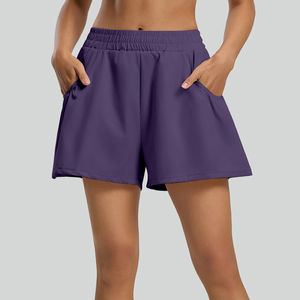 Shorts de fitness élégants à taille haute avec protection double couche et séchage rapide - Product Image 2