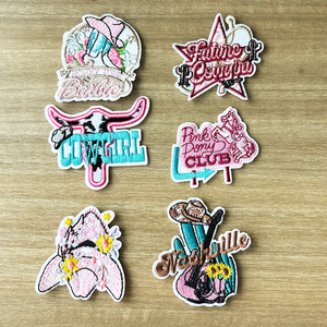 カウボーイ・カウガールハット刺繍服パッチカスタムカウボーイHOWDYアイロン接着刺繍パッチ（服、帽子、バッグ用） - Product Image 1