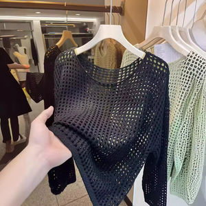 Pull fin à manches longues et épaule dénudée pour femme, motif ajouré doux et élégant, collection Printemps-Automne 2026 - Product Image 2