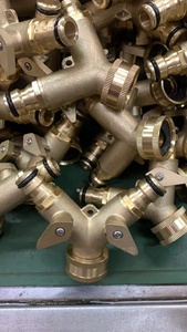 Gia công Phụ kiện đồng thau hình chữ Y TEE với kết nối nhanh chóng kích cỡ khác nhau thép ống đồng áp lực thấp đúc kỹ thuật - Product Image 4