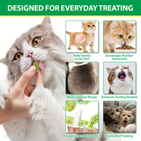 Biscuits à l'herbe à chat pour le contrôle des boules de poils, marque privée Worafy, biscuits naturels au saumon pour chats, friandises, collations, biscuits pour la santé buccale, haleine fraîche