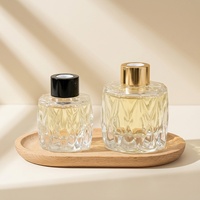 Diffuseur d'arômes en verre de luxe, bouteille créative pour parfum d'intérieur, vase en verre pour fleurs séchées