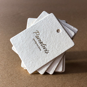 Precio barato personalizado <span class=keywords><strong>de</strong></span> alta calidad papel Kraft cartón <span class=keywords><strong>ropa</strong></span> etiqueta colgante hoja <span class=keywords><strong>de</strong></span> oro impresión <span class=keywords><strong>ropa</strong></span> etiqueta colgante <span class=keywords><strong>de</strong></span> papel <span class=keywords><strong>para</strong></span> etiqueta - Product Image 2