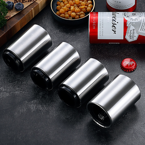 Abrebotellas Automático de Acero Inoxidable con Imán y Logo Personalizado para Regalo de Boda - Product Image 3