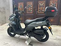 Мотоцикл Yamaha Mini Tank Adv Cruise - инжекторный двигатель - независимый ЖК-дисплей - ксеноновые фары - система ABS