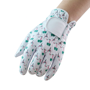 Premium Custom Logo Golf <b>Glove</b> Lightweight Non Slip <b>Touchscreen</b> Compatible Sports Grip for Unisex Golf Practice and Course Play - Product Image 4