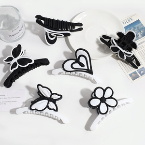 กิ๊บหนีบ<span class=keywords><strong>ผม</strong></span>รูปผีเสื้อสวยงามใหม่ดอกไม้แสนหวานเครื่องประดับ<span class=keywords><strong>ผม</strong></span>ด้วยวัสดุพลาสติกสำหรับติดผมสุดหรู - Product Image 3