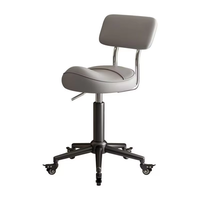 Tabouret Ergonomique à Selle avec Dossier et Repose-Pieds, Chaise Pivotante à Roulettes Réglable en PU, Hydraulique et Portable pour Salon et Hôpital