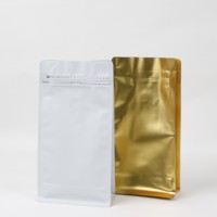 Sacs d'emballage de café de luxe dorés avec valve et fermeture éclair, pochettes refermables personnalisées en aluminium imprimé pour grains torréfiés, sacs de café à huit soudures latérales